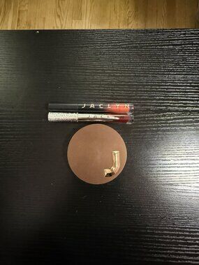 Jaclyn Cosmetics Liquid Lipsticks & Powder Bronzer